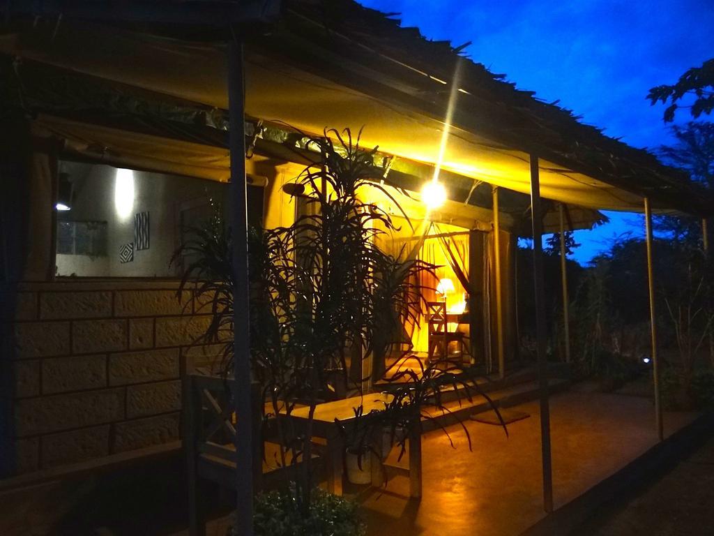 Отель Ikweta Safari Camp Maua Экстерьер фото