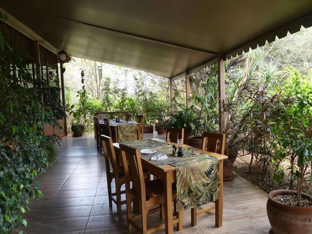 Отель Ikweta Safari Camp Maua Экстерьер фото