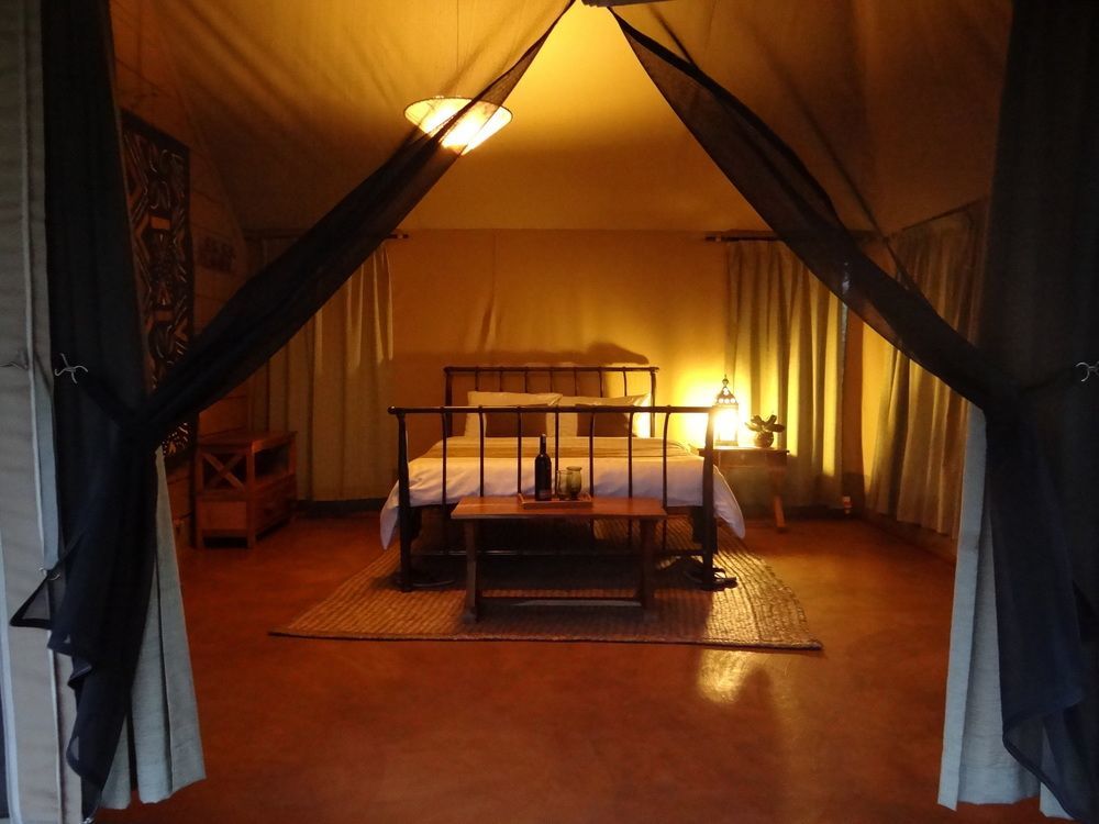 Отель Ikweta Safari Camp Maua Экстерьер фото
