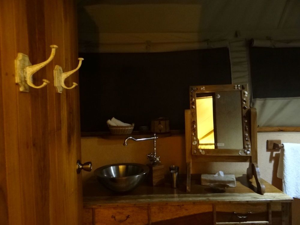 Отель Ikweta Safari Camp Maua Экстерьер фото